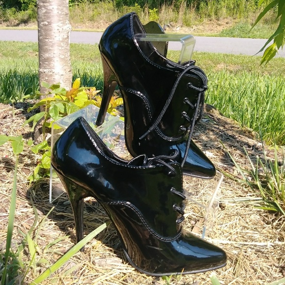 pleaser oxford heels